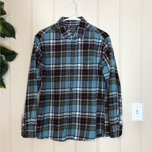 Men’s Eddie Bauer LS Button Down Shirt 
Multicolor Plaid Print 
Size Medium 38…